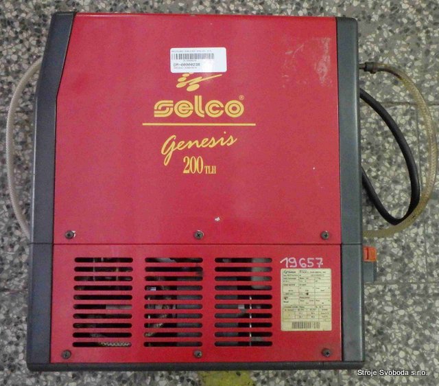 Svařovací zařízení GENESIS 200TLH (19657 (5).jpg)